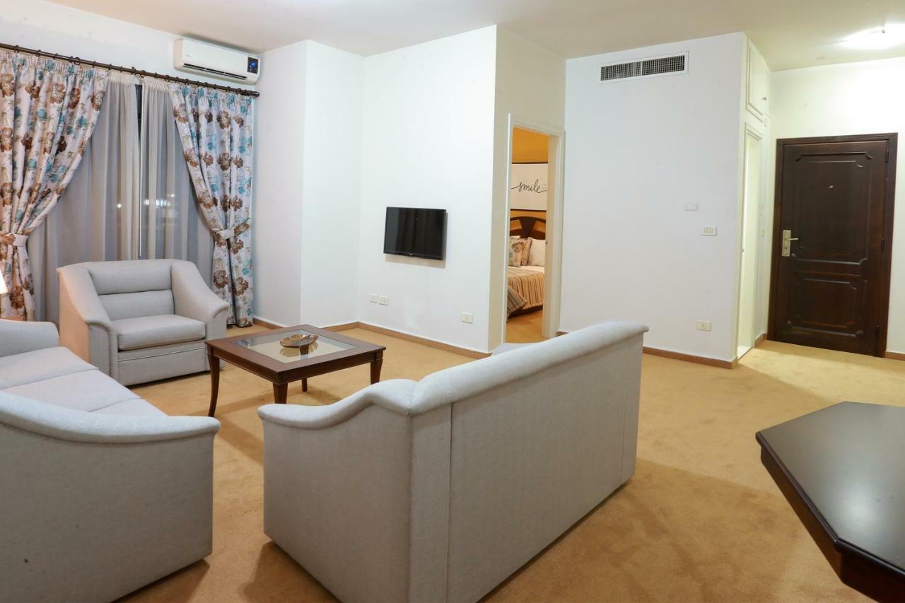 Nine Seven Hotel Adma wa Dafneh Bagian luar foto