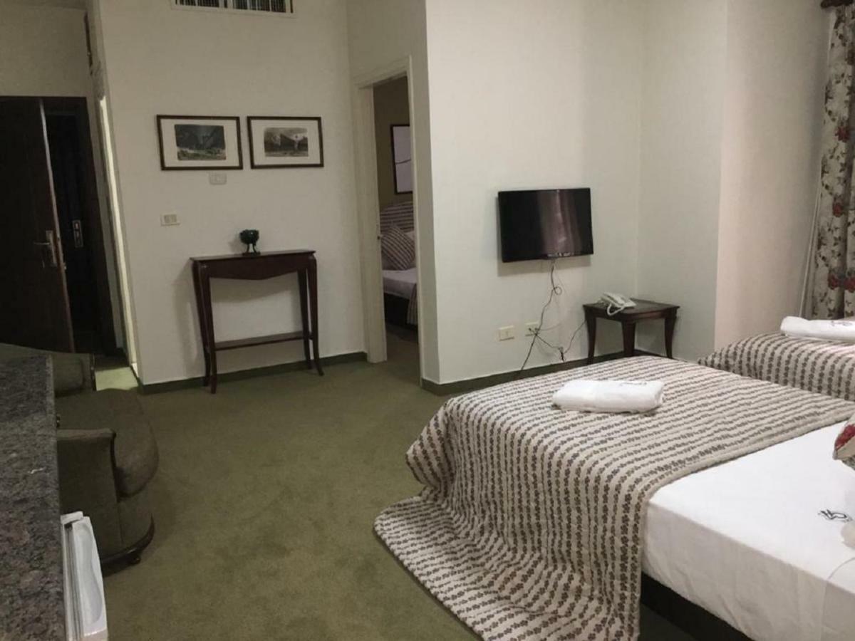 Nine Seven Hotel Adma wa Dafneh Bagian luar foto